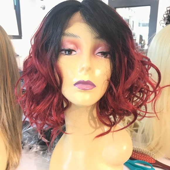Short Curly middle Part ombré wig - Picture 7 of 8